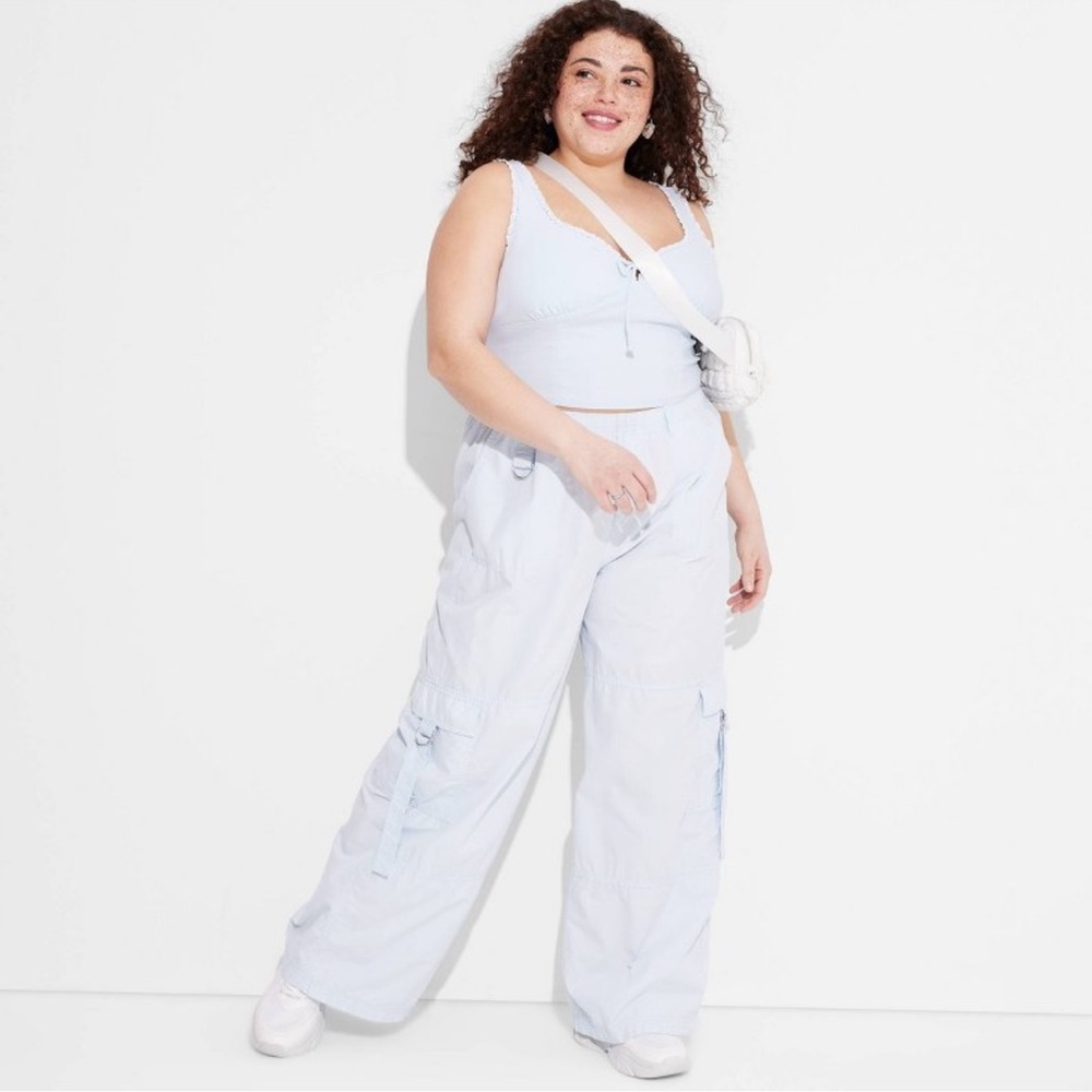 NWT Beautiful Baby Blue size M cargo pants Mid-Rise Wide Leg Wild Fable
